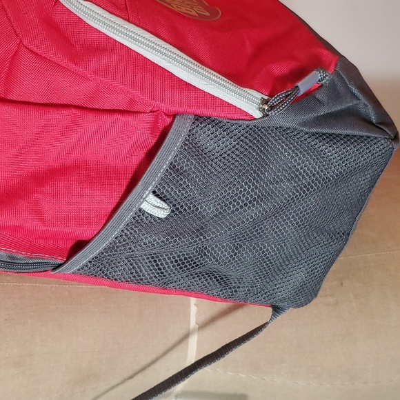 Bronze Olympian Backpack Red Grey Quality NWOT Multi Pocket Laptop water bottle - Picture 3 of 11